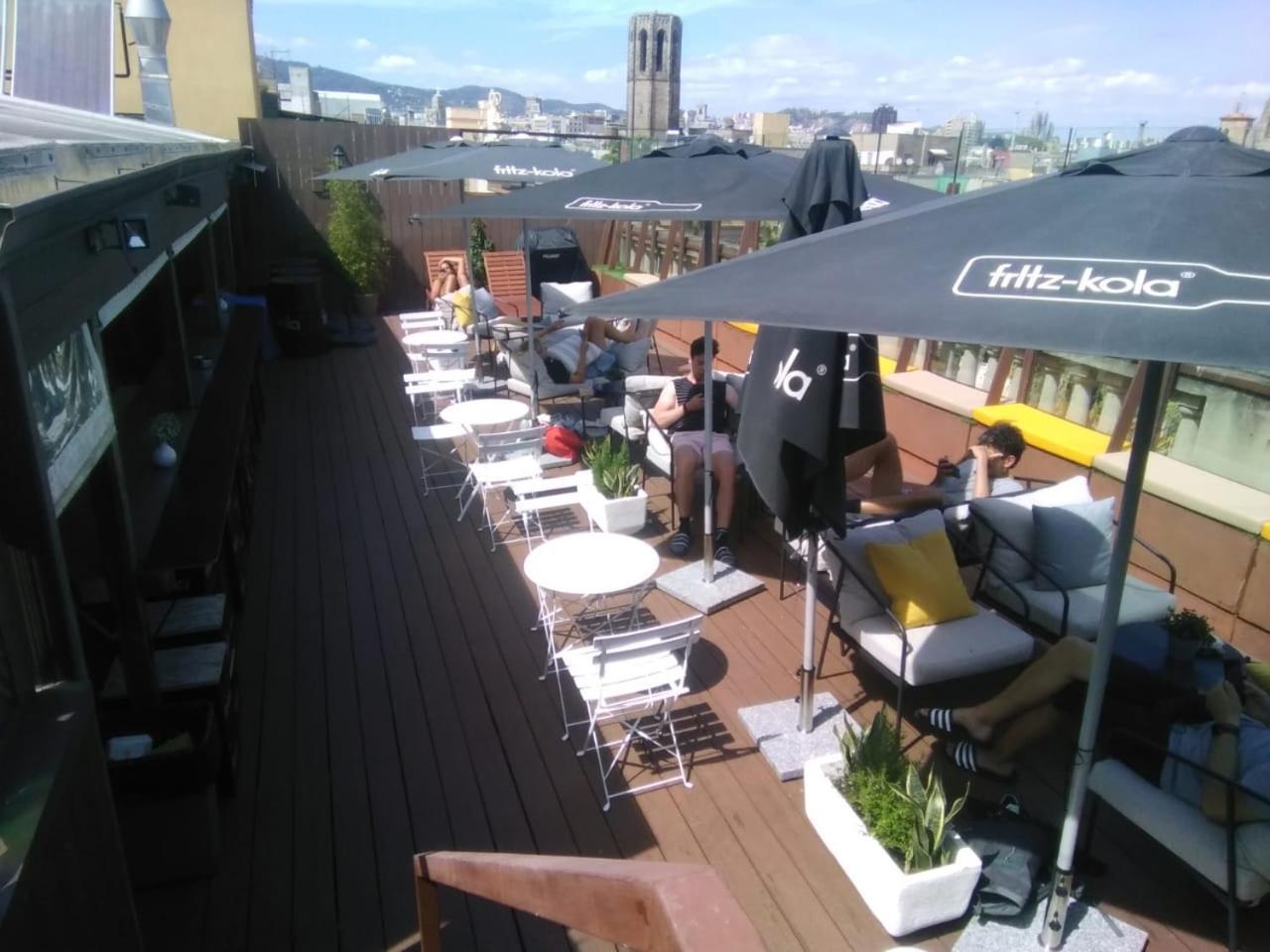 Kabul Party Hostel Barcelona — Photos 2